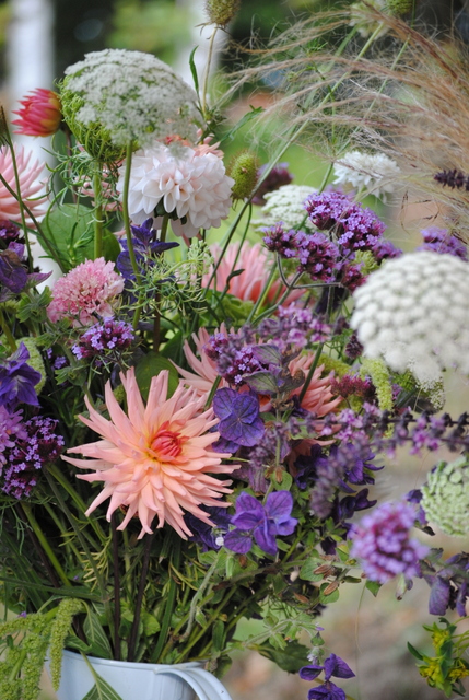 Ogrodowa kwiaciarnia. Fot. K Bellingham