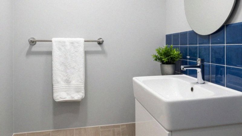 Jak użyć akcentów kolorystycznych w łazience?