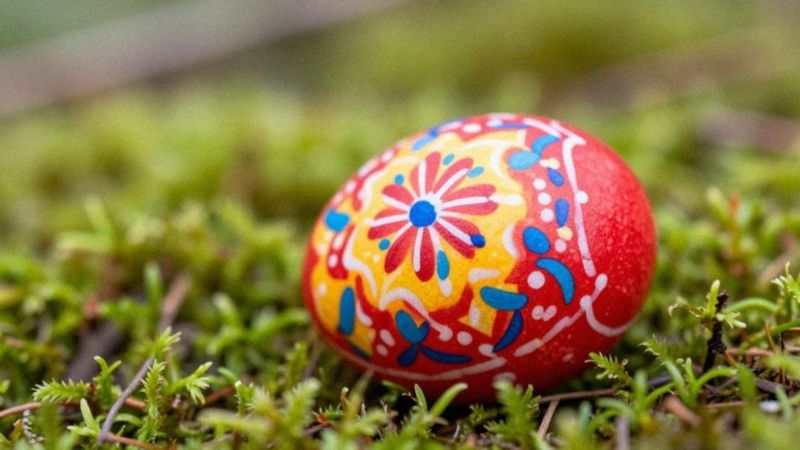 Co symbolizuje pisanka i jaka jest jej rola?