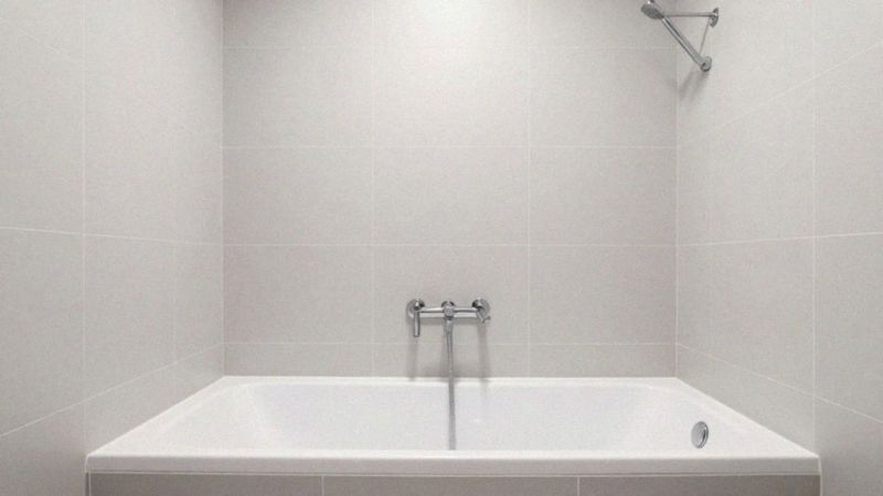 Na jakiej wysokości montować podtynkową baterię prysznicową nad wanną?