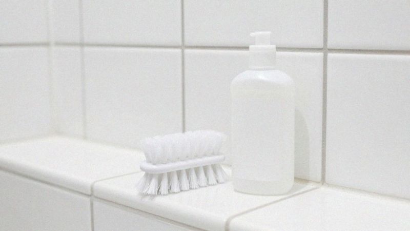 Jak czyścić i impregnować fugę?