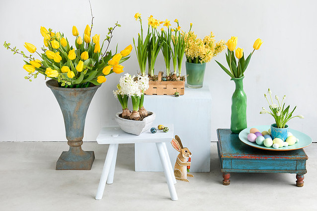 Delikatne dekoracje kwiatowe na Wielkanoc
